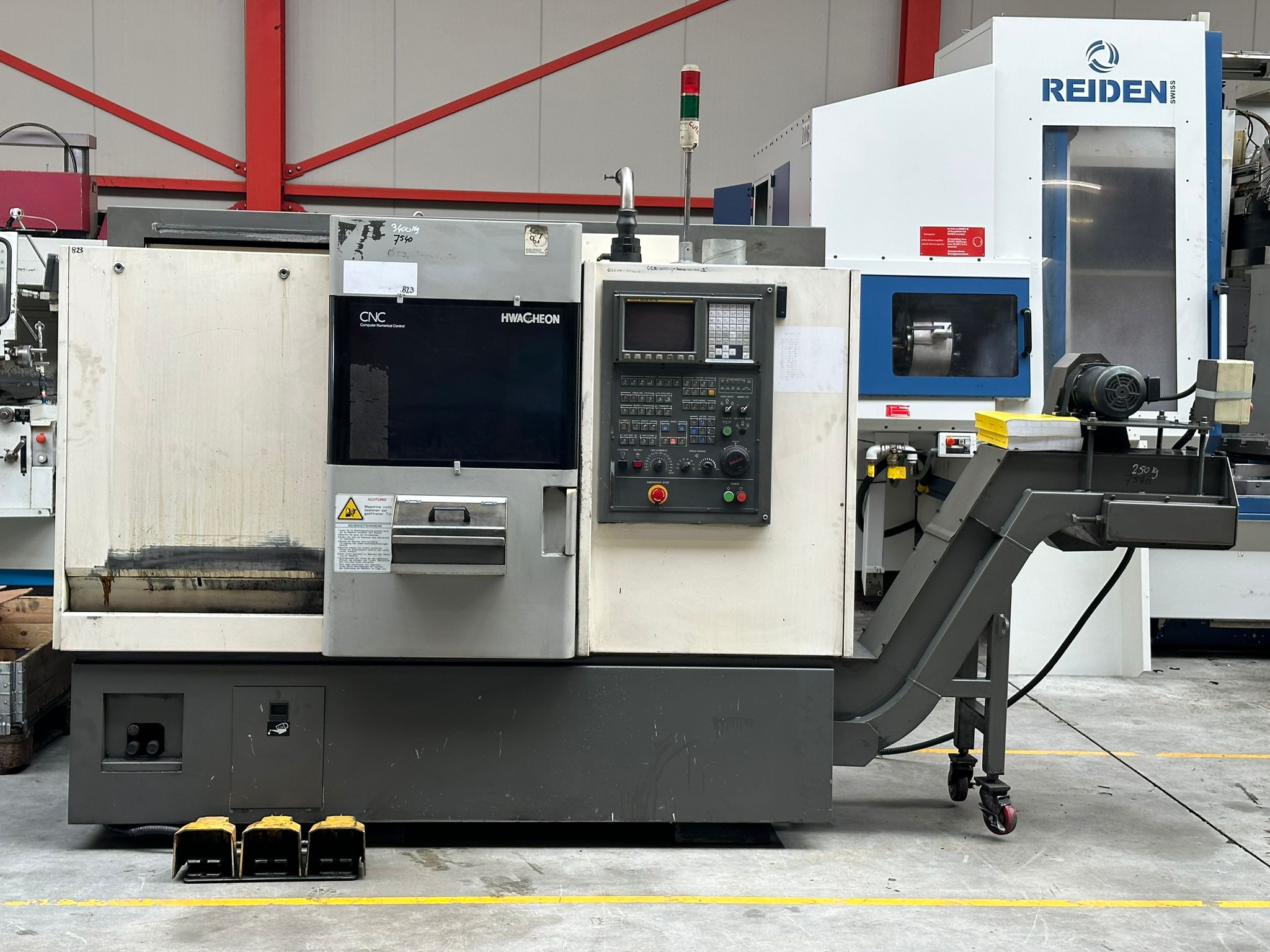 ちわわ HWACHEON - CUTEX 160 CNC Lathe with c-axis used | Mach4Metal