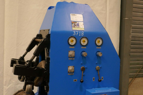 F 13 C 