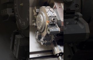 Hwacheon Cutex 160 CNC Lathe Drehmaschine MACH4METAL 2-3 C-Axis C-Achse 7540 Fanuc Oi-TB
