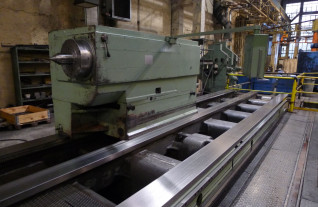 draaibanken-skoda-sut-200-t-8-3426-24
