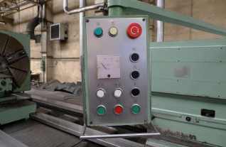 draaibanken-skoda-sut-200-t-8-3426-28