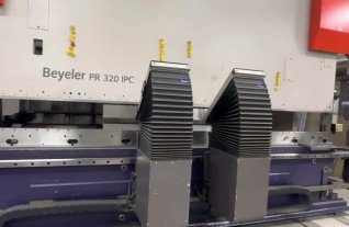 Beyeler Bystronic 4100 x 320 Ton  MACH4METAL Cybelec Modeva