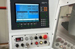 1cf93dce-8367-400f-8ea3-34ba6e4a43b9.jpg