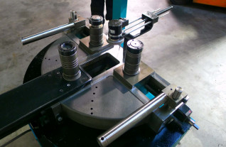 profielbuigmachines-pbt-arkus-12-3061-13