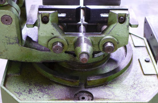 cirkelzaagmachines-bewo-cpo-315-lt-3035-2