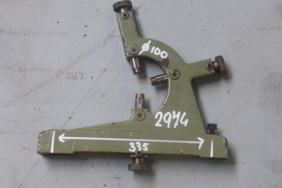 Steady rest universal swing Ø 100