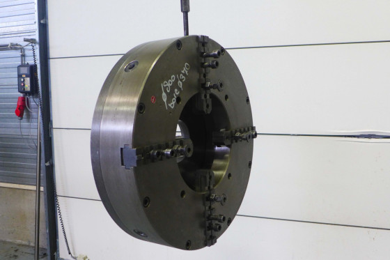 Rohm 4 chuck Ø 800 mm x 370 mm bore