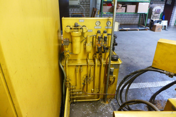 LEIFELD - PNC 75