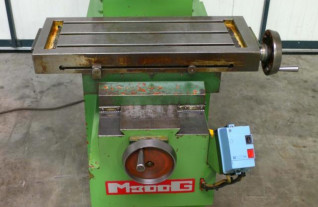 brootsmachines-slotting-machine-steek-bank-urpe-2633-8