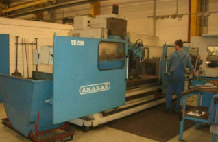 2623-anayak-vh-2200-with-cnc-heidenhain-tnc-426-mach4metal