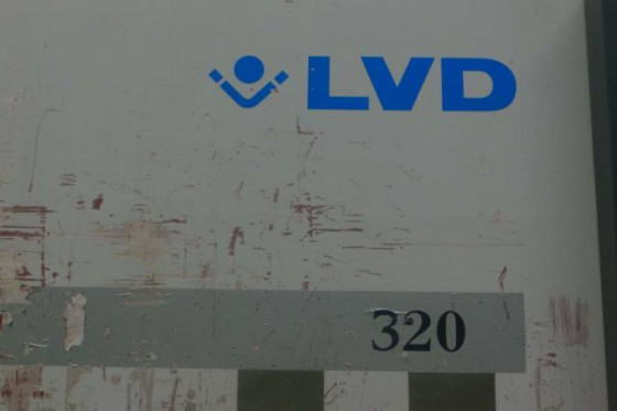 LVD - lvd ppeb efl Cadman in 10 Axis hoekmeet systeem 