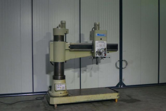 radial bohrmaschine