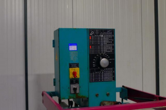 Cirzelzaag machine