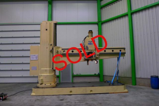 heavy Duty radial drilling machine