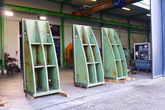 (3x) Angle plates 2500 x 1000 x 800 mm
