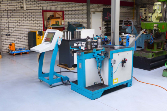 THOMAN - RB3L CNC