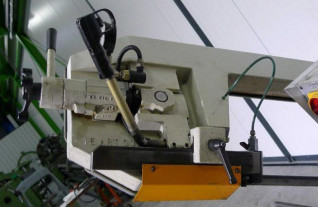 semi-automat-bandsaw-pneumatic-2204-7