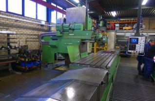 cnc-bedfreesmachines-zayer-kf-machines-for-metall-metal-metaal-miller-2199-1