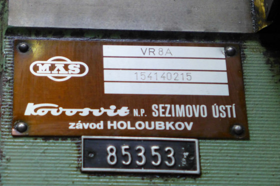 VR8A
