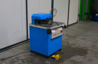 uithoekers-hydraulic-notching-machine-2108-1