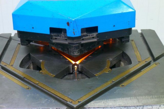 hydraulic notching machine
