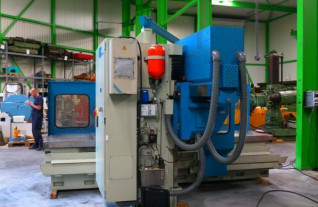 cnc-bedfreesmachines-cnc-universal-bettfraesmaschine-bedfreesmachine-2076-3