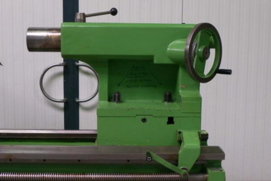 lathe drehmaschine Universal turning draaibank