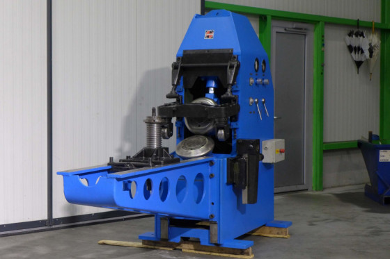 PULLMAX - F 13 C