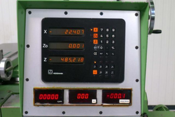 EST TICINO - est ticino et bm 520 Universal sliding bed lathe 
