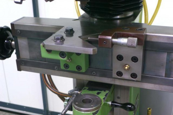 centre hole grinder  technica 830 schleifen