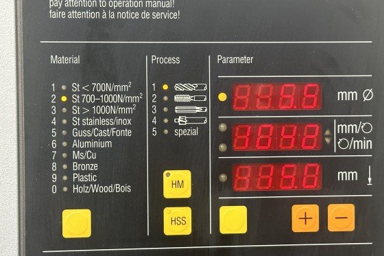 ALZMETALL - AC 32 Kolomboormachine gebruikt | Mach4Metal