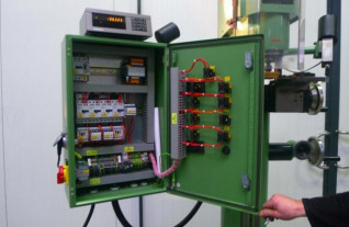 centergat-slijpmachines-henninger-technica-vertical-centre-grinding-machin-1946-5