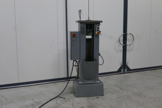 Rausch Senkrecht Räummaschine RS-4
