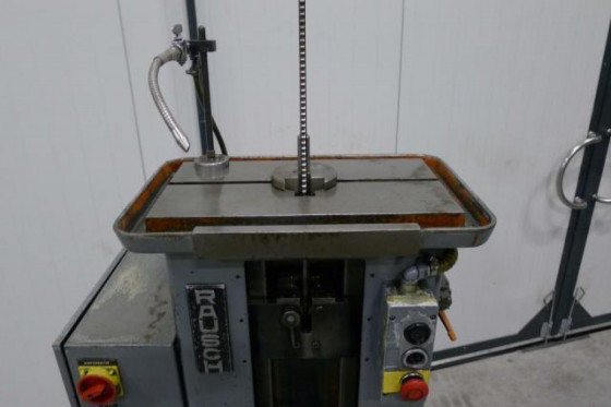 Rausch Senkrecht Räummaschine RS-4