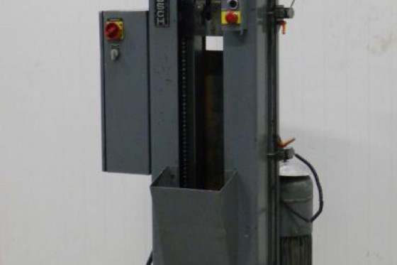 Rausch Senkrecht Räummaschine RS-4