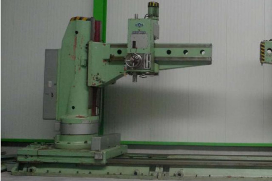radial drill on moving bed