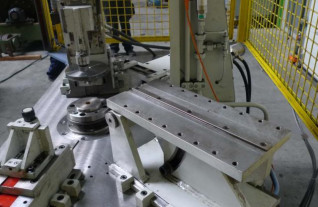 forceermachines-hdm-hdm-vertical-trimming-beading-1887-3