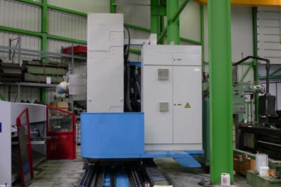 Floor type bedmilling Fahrstander Fraesmaschine