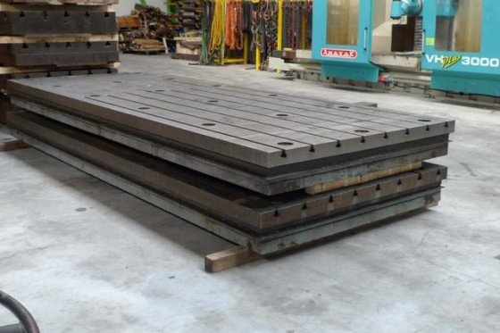Floor type bedmilling Fahrstander Fraesmaschine