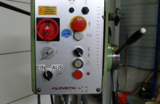 radiaalboormachines-alzmetall-hochleistungs-saulenbohrmaschine-alzmetal-1746-6