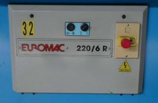uithoekers-euromac-ausklink-maschine-uithoeker-corner-notcher-1682-2