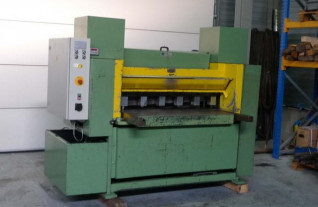 plaatscharen-rabba-heavy-duty-guillotine-1651-4
