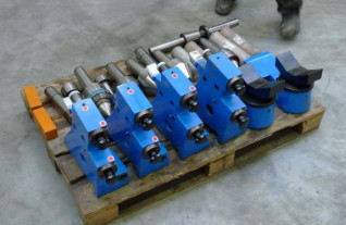 rondslijpmachines-tos-tos-buc-63-b-cylindrical-grinder-k51-kavalir-1581-11