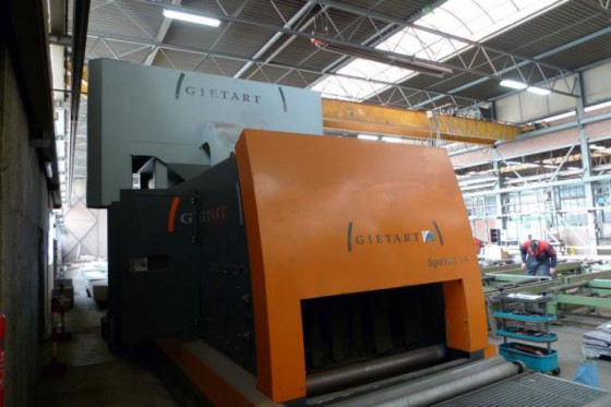 GIETART - Shot blasting line / Sandstrahlanlage