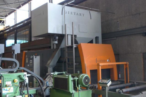 GIETART - Shot blasting line / Sandstrahlanlage