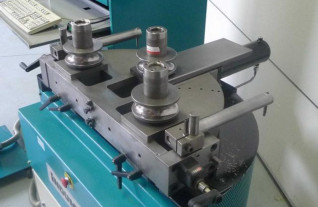 horizontale-buigmachines-arkus-cnc-profile-bender-1445-3