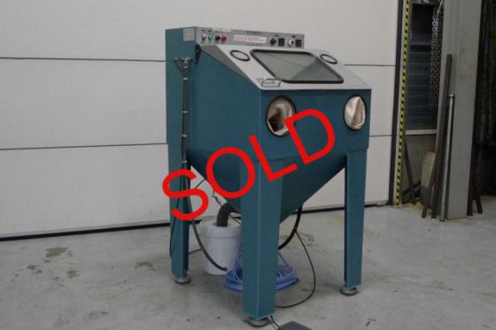 740 x 480 x 300 mm