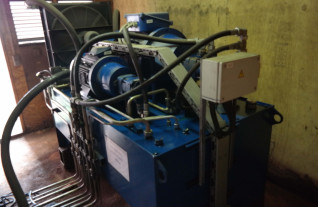platenwalzen-haeusler-vrm-hy-1351-18