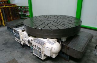 INNOCENTI - PM 250 ( boring and turning table )