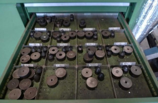 knipmachines-geka-ponsknipmachine-geka-946-3